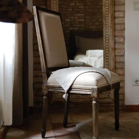 Alle Fronde Bed & Breakfast